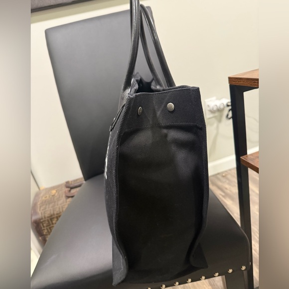 *24HR SALE*
Authentic NWOT Saint Laurent Rive Gauche Black Tote - Picture 11 of 11